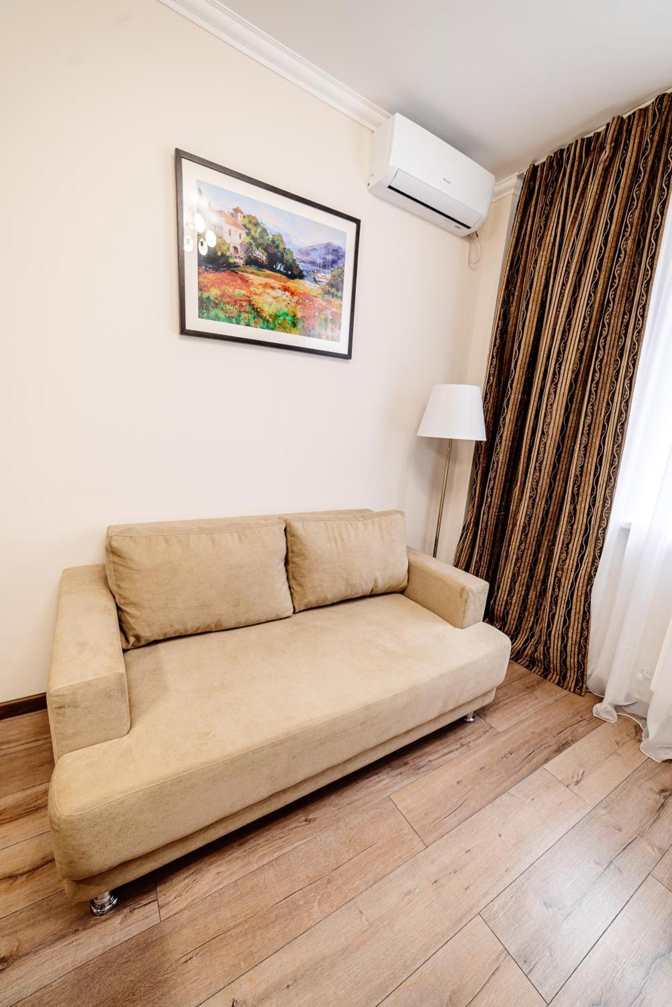 Chagala Hotel Aksai Aksay Eksteriør bilde