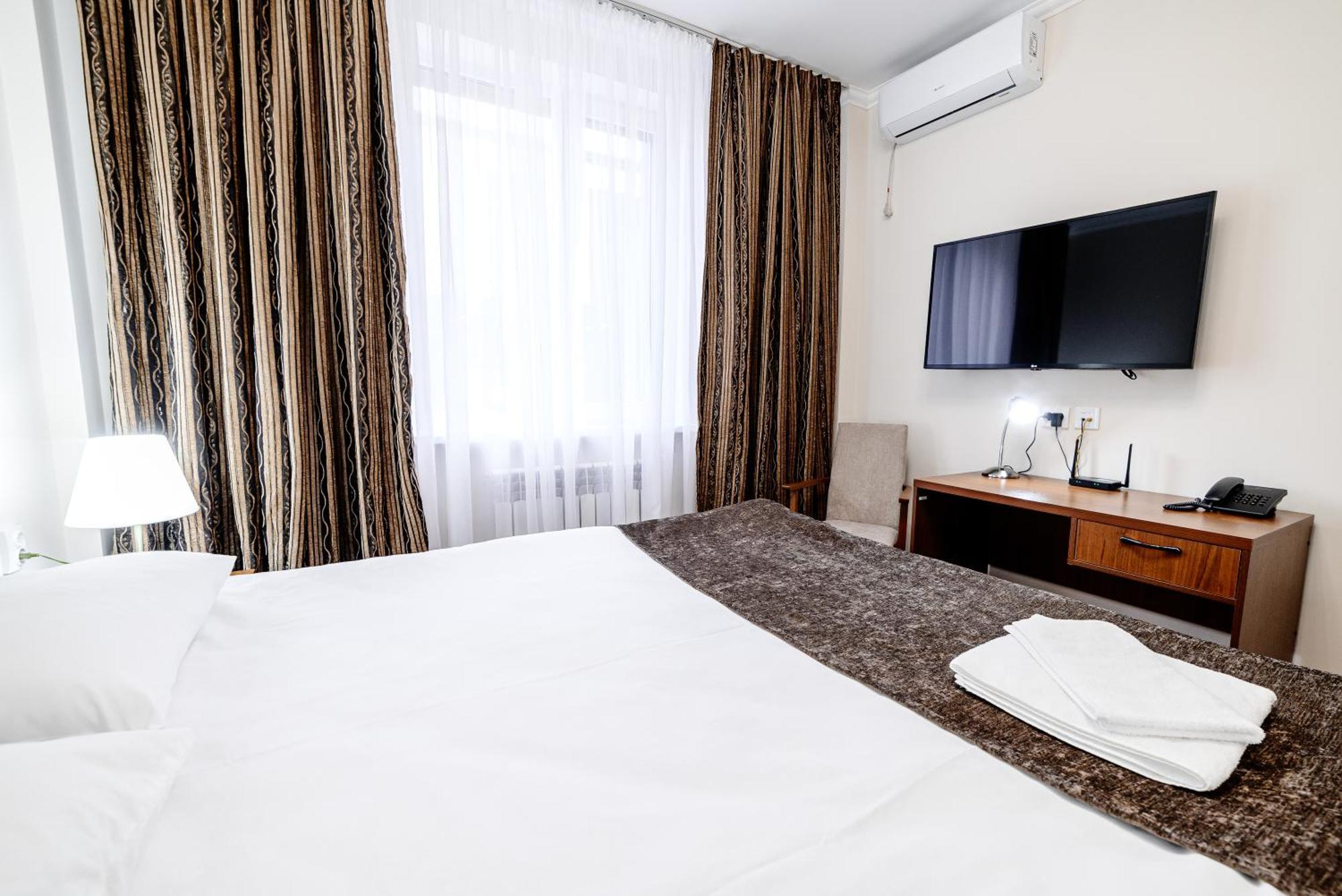 Chagala Hotel Aksai Aksay Eksteriør bilde