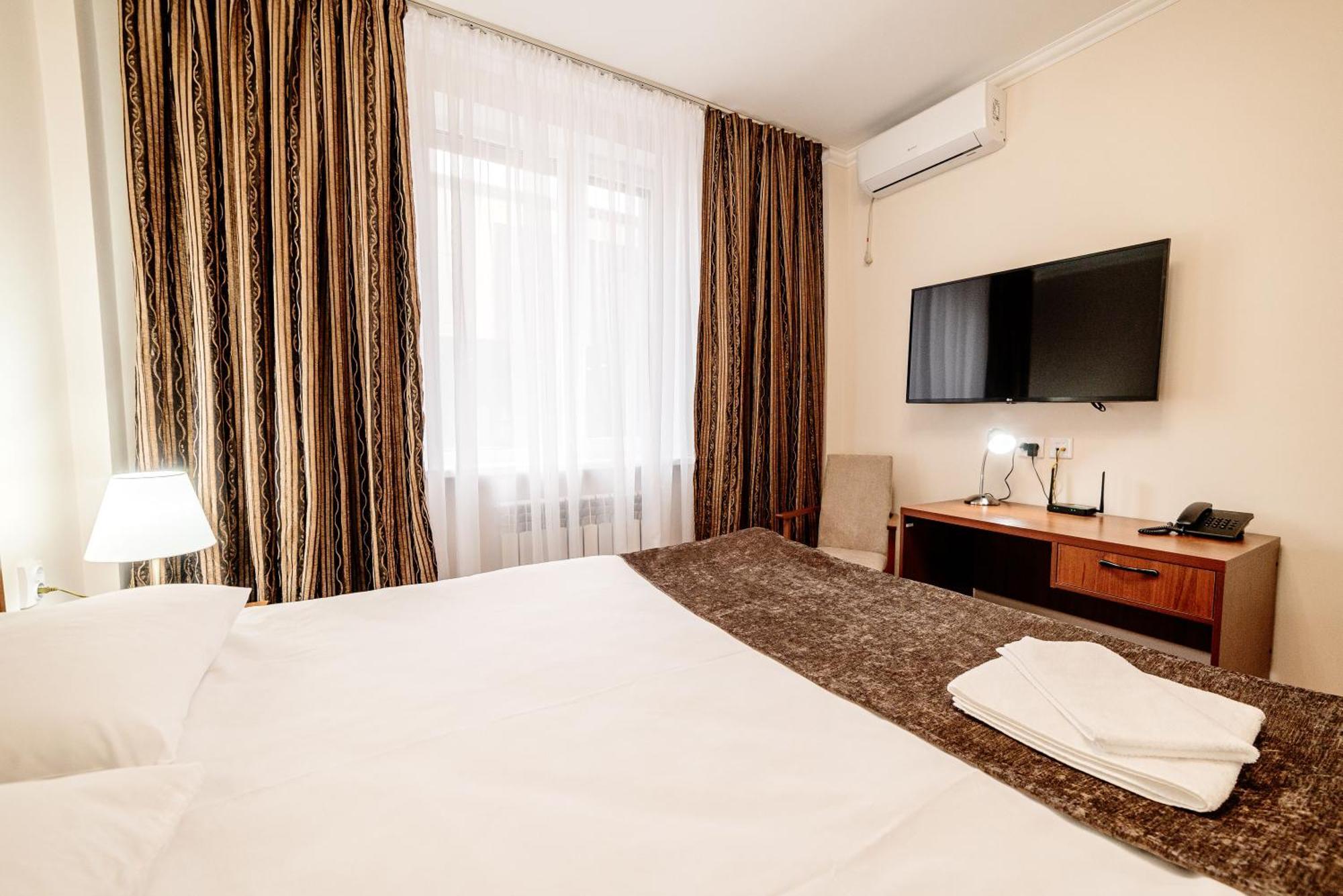 Chagala Hotel Aksai Aksay Eksteriør bilde