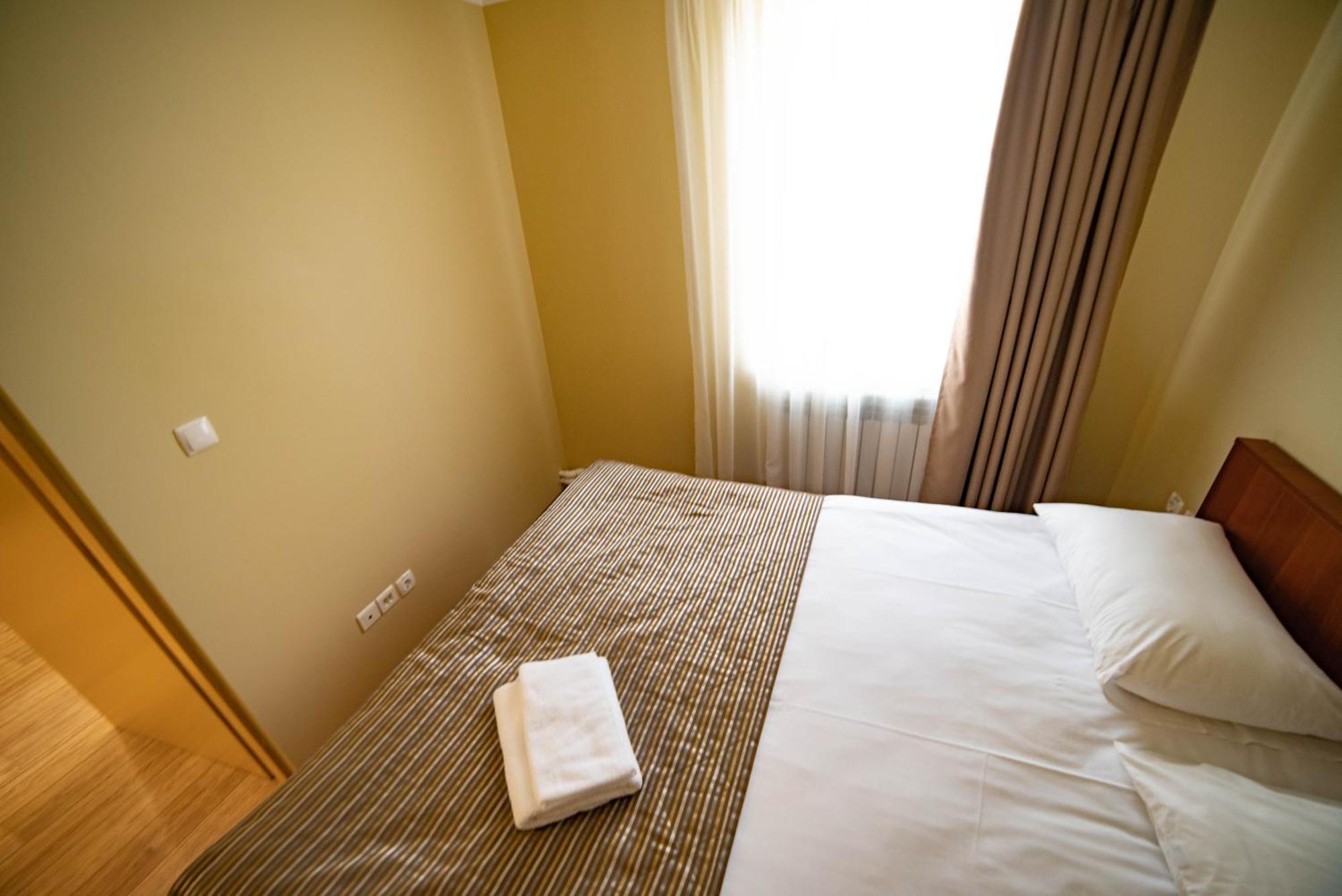 Chagala Hotel Aksai Aksay Eksteriør bilde